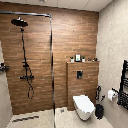 Apartament Flora 103