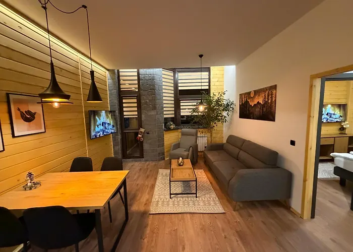 Apartment Flora 103 *